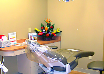 Fremont Dentists Uma Patel, DDS - STAR DENTAL