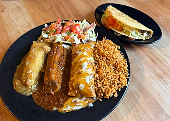 Uncle Julio's Mexican Naperville Naperville Mexican Restaurants image 1