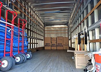 Oxnard Moving Companies Unique Moving and Storage