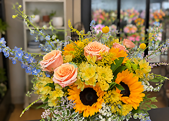 Uniquely Chic Florist & Boutique - Bakersfield, CA Florists - Bouquet Image