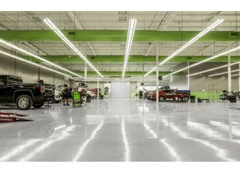 3 Best Auto Body Shops in Tallahassee, FL - UniversalCollision Tallahassee FL 2