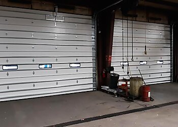Unwin Overhead Doors Inc. Springfield Garage Door Repair image 1
