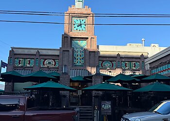 Los Angeles Cafe Urth Caffe