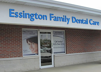 Joliet Dentists Uzma Hatia, DDS - ESSINGTON FAMILY DENTAL CARE