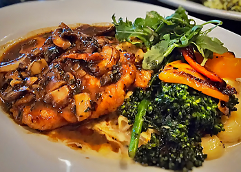 VAI's Italian Inspired Restaurant Kitchen + Bar Naperville Italian Restaurants image 1