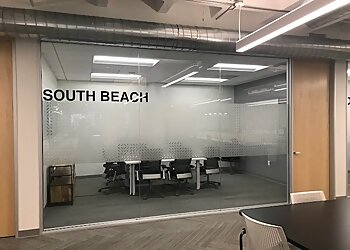 San Francisco Sign Companies VIVAS