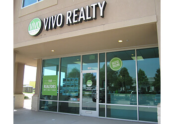 Plano real estate agent VIVO Realty