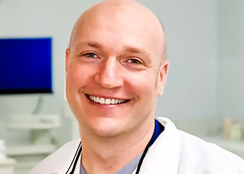 Vadim Lebovich, DDS - LOMBARD DENTAL STUDIO Thousand Oaks Cosmetic Dentists image 1