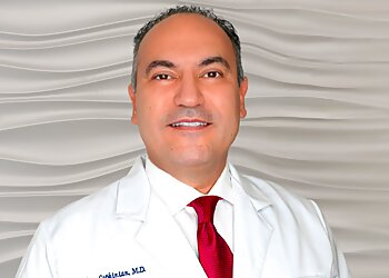 Vahan Cepkinian, MD Pasadena Orthopedics image 1