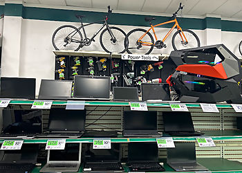 Value Pawn & Jewelry - Miami, FL Pawn Shops - Business Interior Image