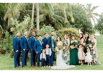 Honolulu wedding photographer Vanessa Hicks Photography