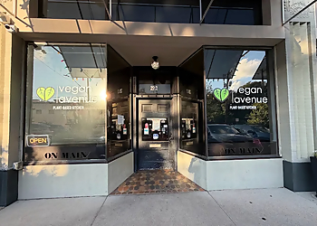 Vegan Avenue On Main - San Antonio, TX Vegetarian Restaurants - Restaurant Exterior Image