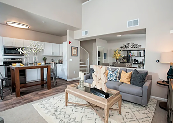 Roseville Apartments For Rent Venu at Galleria Condominium Rentals