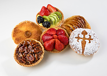 Versailles Famous Cuban Bakery Miami Bakeries image 1