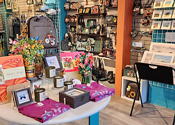 Ventura Gift Shops Very Ventura Gift Shop & Gallery