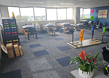 VibrantCare Rehabilitation, Inc - Hayward, CA Physical Therapists - Treatment Room Image