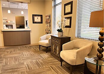 Overland Park Plastic Surgeon Victor Perez, MD, FACS - RENUE AESTHETIC SURGERY