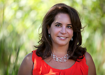 Centennial Employment Lawyers Victoria Aguilar - THE AR GROUP, LLC