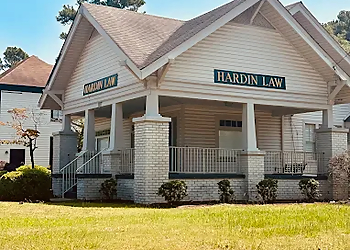 Fayetteville Divorce Lawyers Victoria Hardin - HARDIN LAW FIRM PLLC