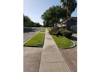 Corpus Christi Lawn Care Services Victor's Lawn Care Service