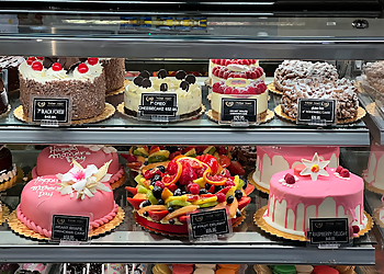 Thousand Oaks Cakes Viktor Benes Continental Bakery