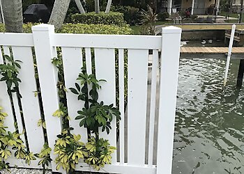 Tampa Fencing Contractors Vilo Fence