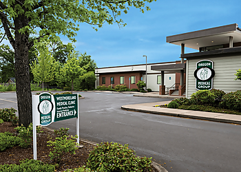 Vipul Lakhani, MD - Eugene, OR Endocrinologists - Treatment Room Image