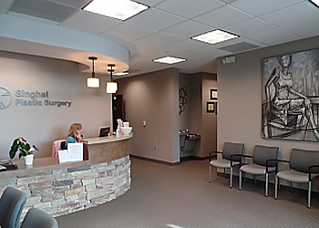 Virender K. Singhal, MD, DA, LRCP, MRCS, FRCS, FACS, FAAP, MBA - Kansas City, MO Plastic Surgeons - Hospital Interior Image