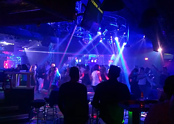 Simi Valley Night Clubs Vive Night Club