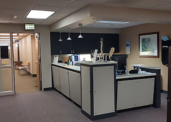 Portland Neurosurgeons Vivek Deshmukh, MD, FACS, FAANS - THE OREGON CLINIC NEUROLOGICAL SURGERY