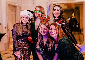 Vivid ImageNations Photobooth  Plano Photo Booth Companies image 1