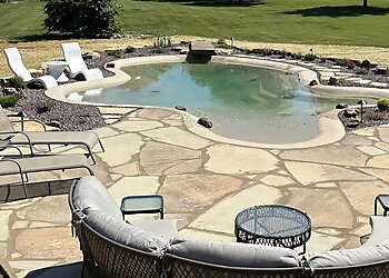 Evansville Landscaping Companies Vivid Landscape & Lighting