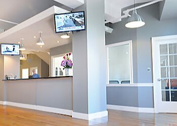 New York Marriage Counselors Vladimire Calixte, MA, CRC, LMHC - LIFE REBUILDING