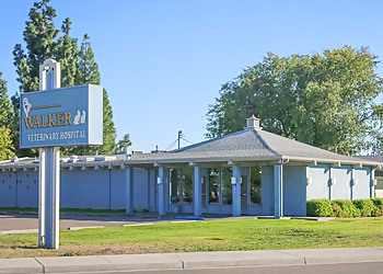 Walker Veterinary Hospital - Stockton, CA Veterinary Clinics - Clinic Exterior Image