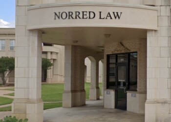 Arlington Business Lawyers Warren V. Norred - NORRED LAW, PLLC