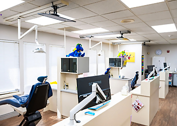 Olathe Kids Dentists Wayne Dobbins, DDS, MS - SWEET TOOTH PEDIATRIC DENTISTRY & ORTHODONTICS