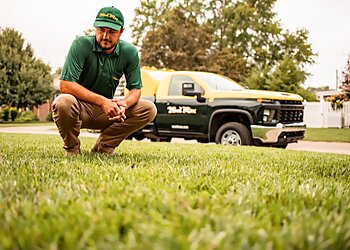 St Louis Lawn Care Services Weed Man Lawn Care