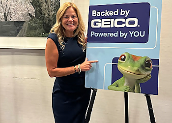 Weezie Mullaly - GEICO Weezie Mullaly - Yonkers, NY Insurance Agents - Professional Portrait Image