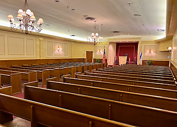Weinstein Mortuary - Hartford, CT Funeral Homes - Indoor Service Image