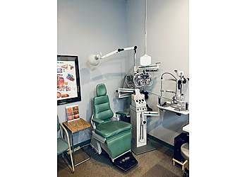 Manchester Pediatric Optometrists Wendy Crusberg, OD - TAYLOR & MURPHY OPTICAL