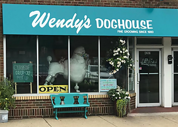 Minneapolis Pet Grooming Wendy's Doghouse