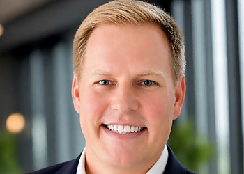 Wesley Ranew - STATE FARM Wesley Ranew - St Louis, MO Insurance Agents - Professional Portrait Image