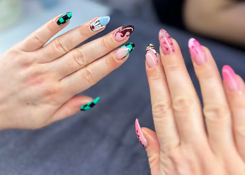 Fort Worth Nail Salons West 7 Nail Bar