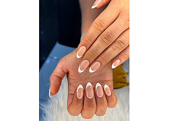 Fort Worth Nail Salons West 7 Nail Bar