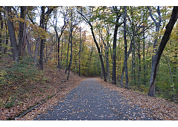 New Haven Hiking Trails West Rock Ridge State Park