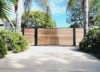 Thousand Oaks Fencing Contractors Westlake Dream Gates LLC