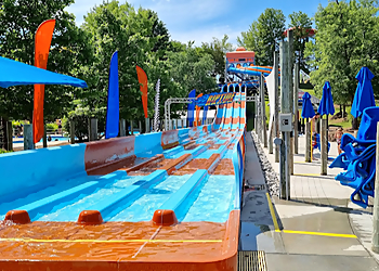 Greensboro Amusement Parks Wet'n Wild Emerald Pointe