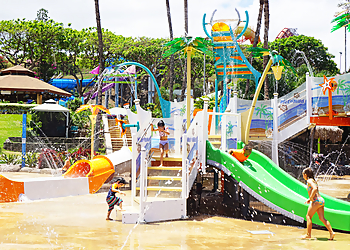 Honolulu Amusement Parks Wet 'n' Wild Hawaii