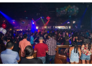 clubs in corpus christi        
        <figure class=