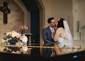 Whiskey + Wy Photography - Surprise, AZ Wedding Photographers - Professional Highlights